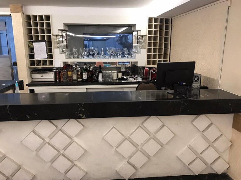 707 Flat mobiliado na Praia de Iracema