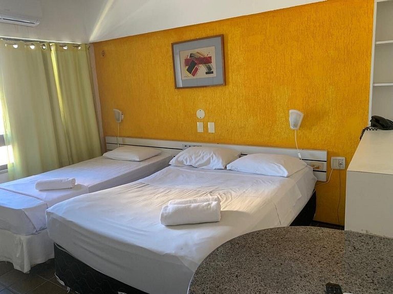 Tabajara Flat - Ap 404 - side sea view