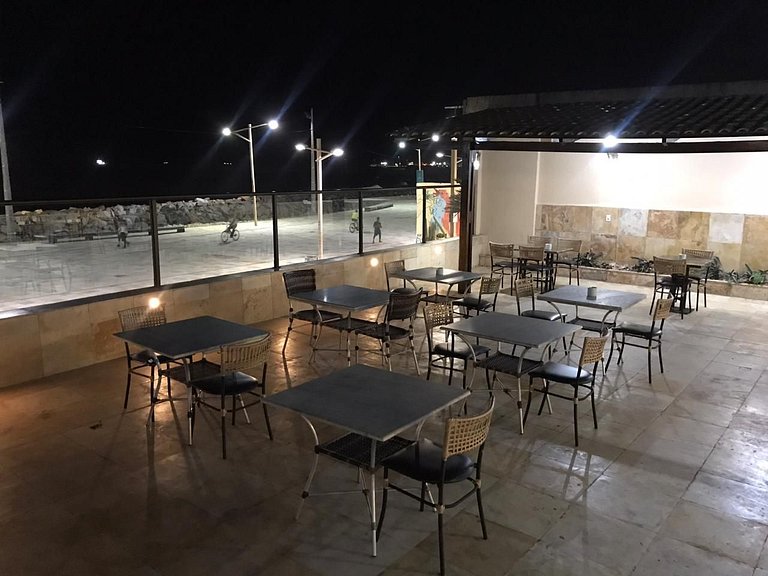 707 Flat mobiliado na Praia de Iracema