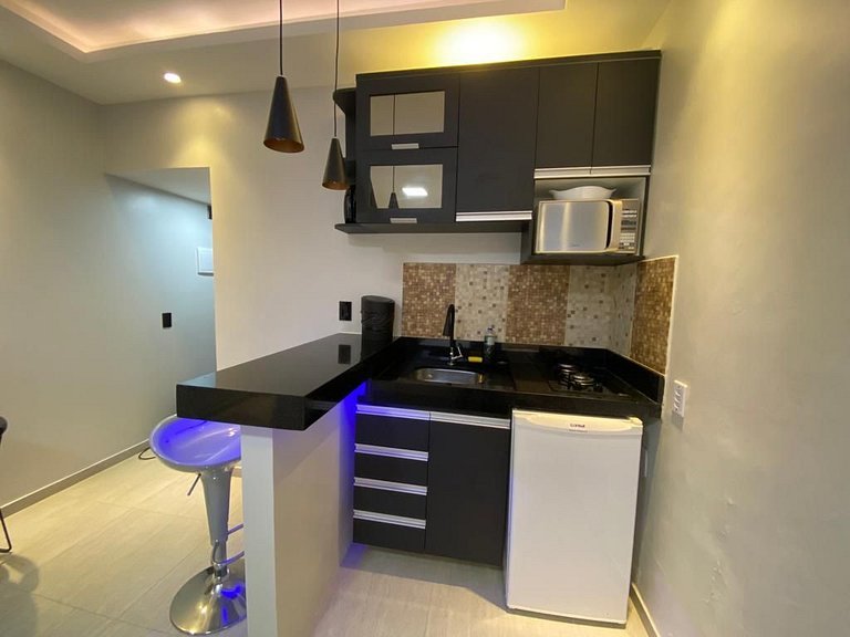 402 Beautiful furnished flat with side sea view on Iracema B