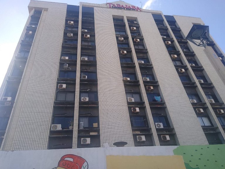 402 Beautiful furnished flat with side sea view on Iracema B