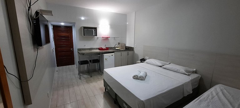 102 Beautiful furnished flat with side sea view on Iracema B