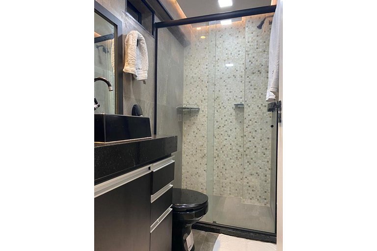 402 Beautiful furnished flat with side sea view on Iracema B