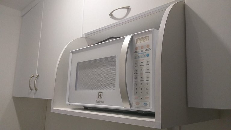 104 Beautiful furnished apartment with sea view on Iracema B