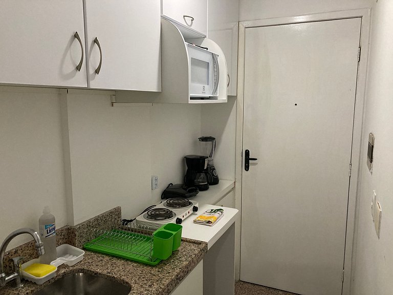 104 Beautiful furnished apartment with sea view on Iracema B