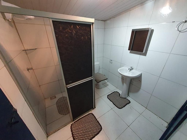 Linda casa com banho natural em Guaramiranga