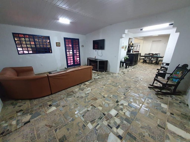 Linda casa com banho natural em Guaramiranga