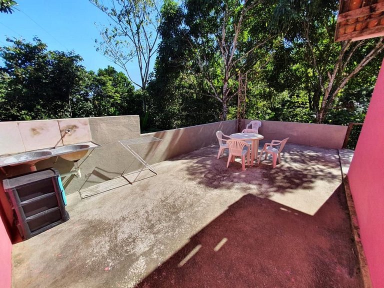 Linda casa com banho natural em Guaramiranga