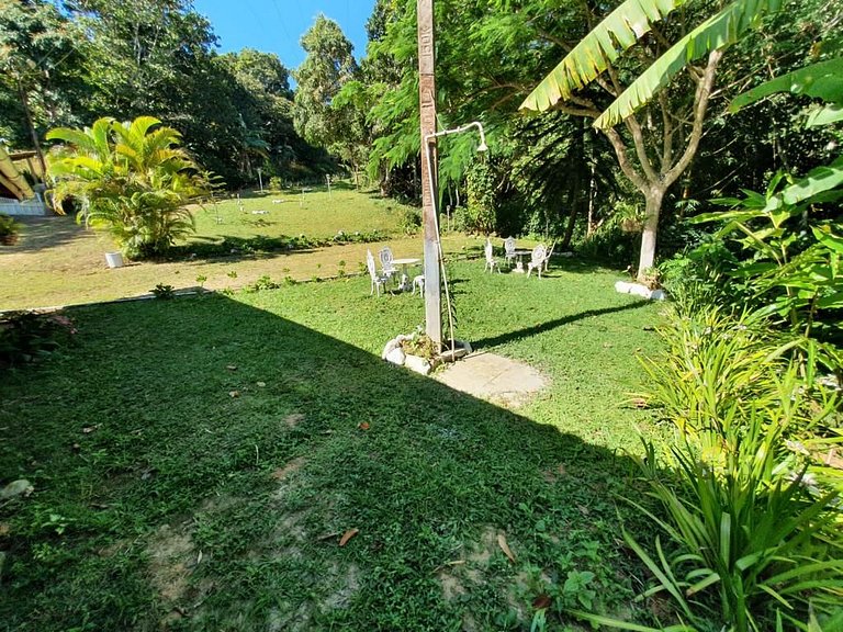 Linda casa com banho natural em Guaramiranga