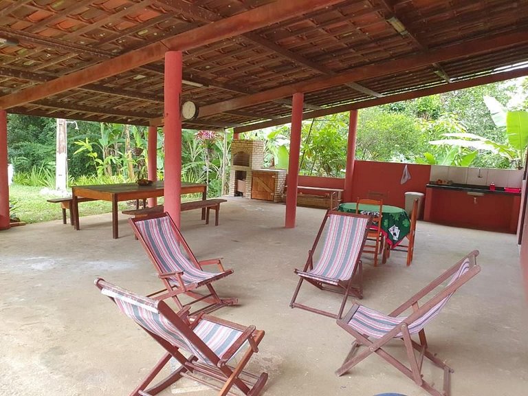 Linda casa com banho natural em Guaramiranga