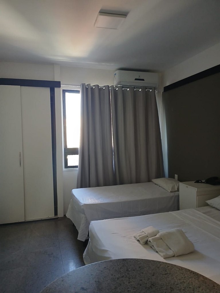 803 Flat mobiliado vista mar na Praia de Iracema